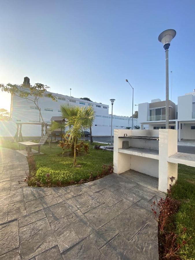 Casa Familiar Cerca De La Playa Con Terraza Privada Villa Cancún Exterior foto